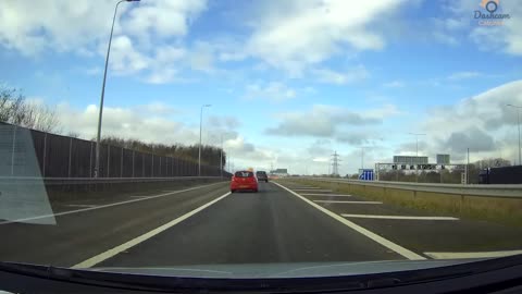 Dash cam UK Bad Drivers - Close Calls Vol. 2