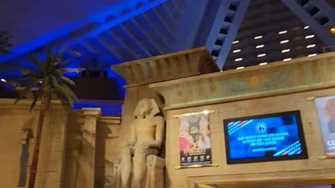 Walking🚶‍♂️into Luxor #LasVegas