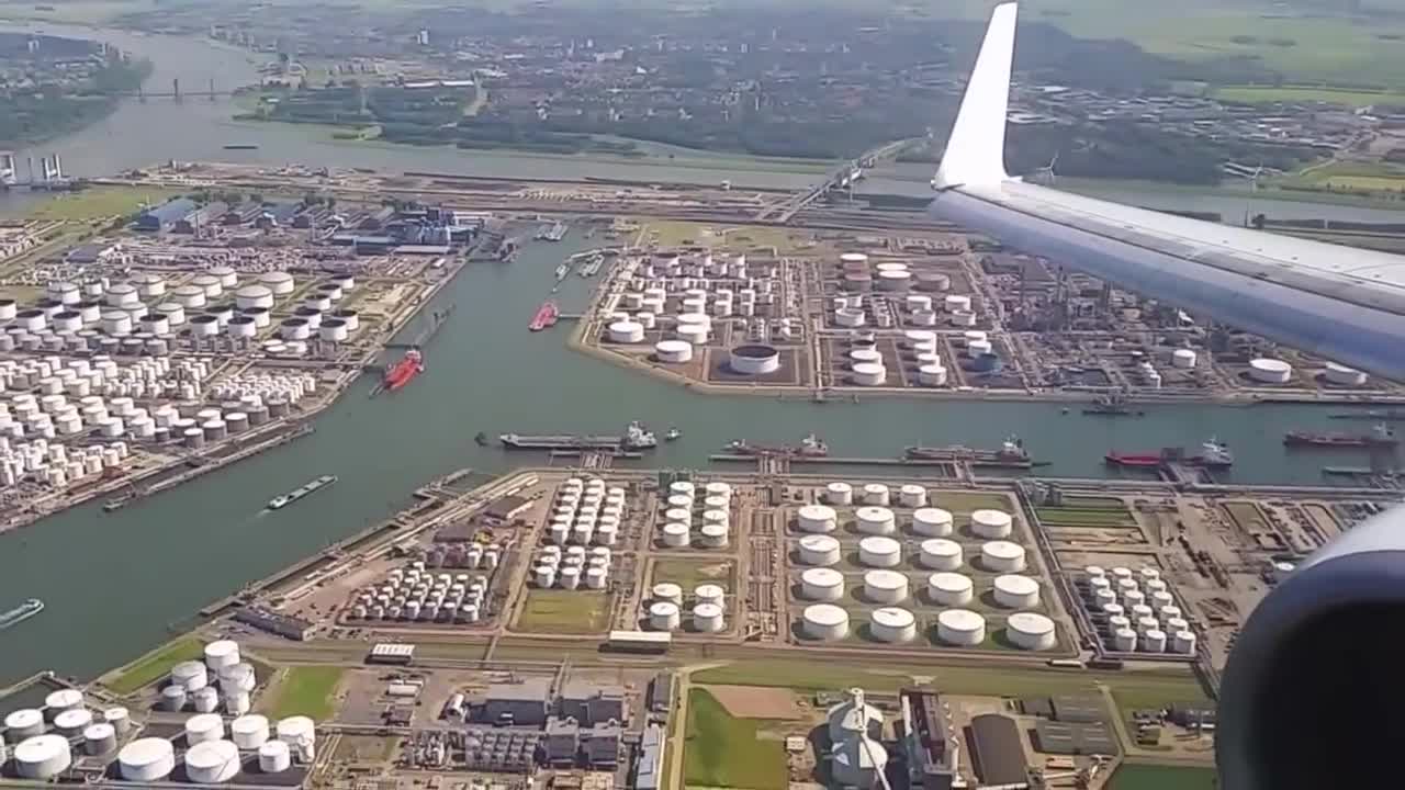Landing Transavia 737 op Rotterdam Waanzinnige aanvliegroute