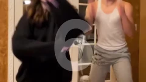WHAT HAPPENS BEFORE THE VIDEO ? 😂😂