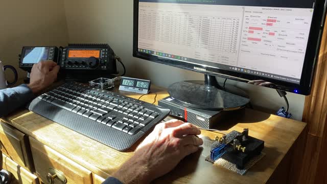 Good QRS CW Op - Scott, KN3D slowing down for a beginner CW hunter