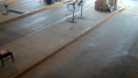 3138RHOBG3CStGarageLeftDoor_2021-01-05_07h30min27s653ms.mp4