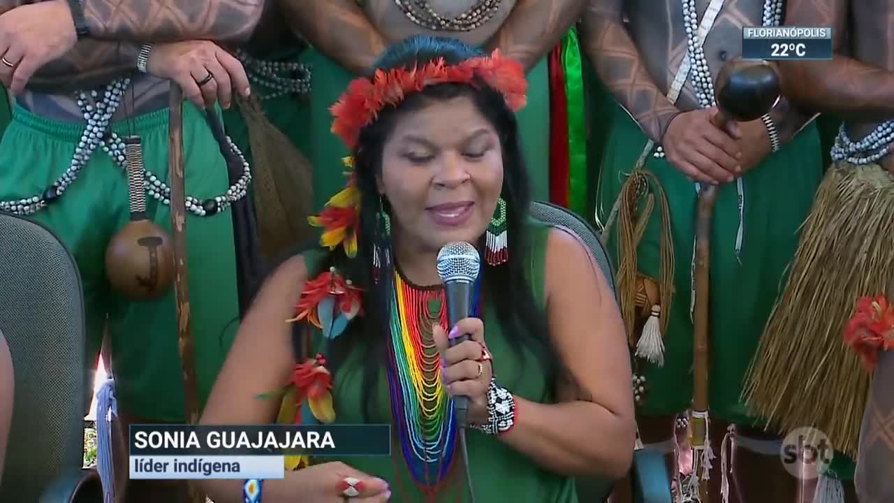 Índios montam acampamento para protestar em Brasília | SBT Brasil (04/04/22)