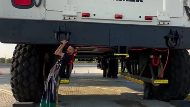 World’s biggest hammer