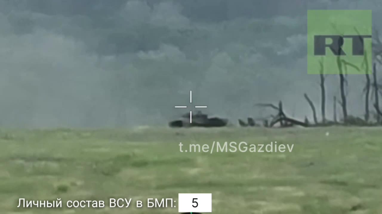 Footage of Ukrainian armored fighting vehicles getting destroyed (mines trap)