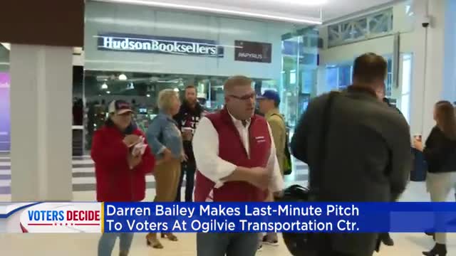 Darren Bailey makes last minute pitch to voters at Ogilvie Transportation Center