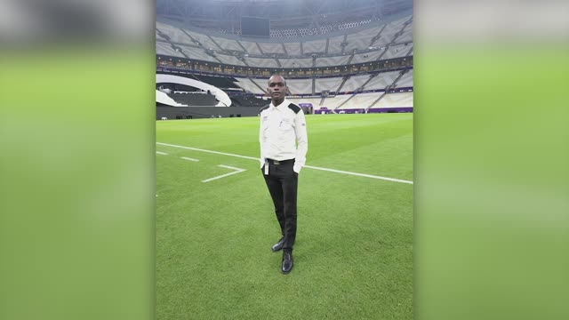 World Cup: security guard dies after stadium fall