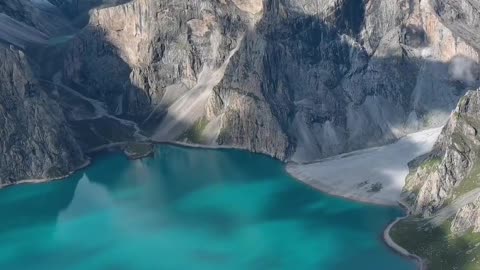 Not a foreign country, but Paradise Lake, Wusun Ancient Road, Xinjiang