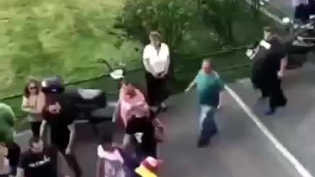 This is funny!😂😅