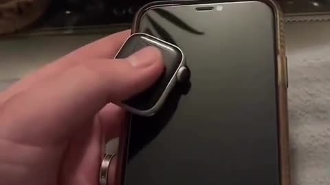 iPhone and apple watch trick 🤩