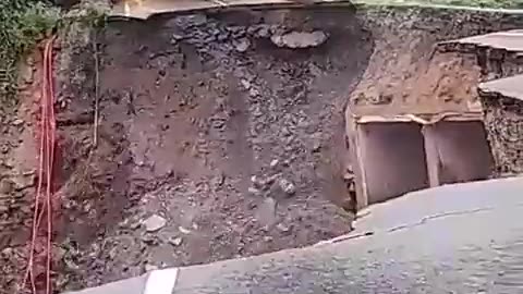 In turkey, roads were washed away in front of motorists.