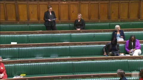 Jess Phillips on 103 women killed by men but still silent on 4000+ raped by Muslim gangs