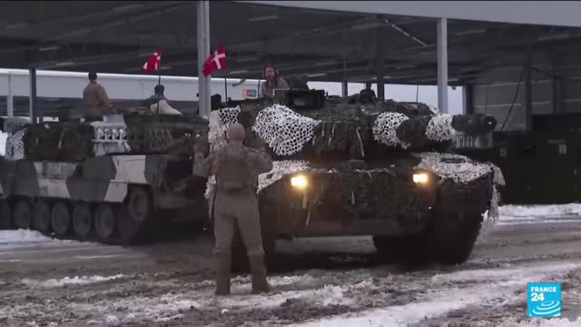 Military aid to Ukraine: Western allies meet as pressure grows for tanks