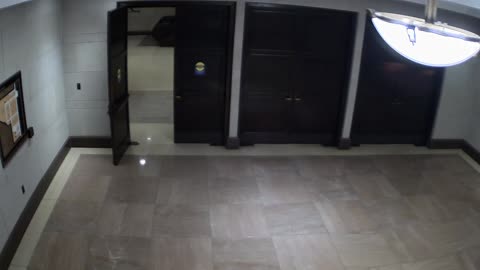 7189CVCLLSVC205_2021-01-05_19h40min01s577ms.mp4