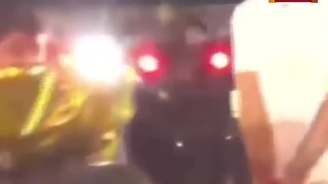 With Flaming Mashal In Hand, Rahul Gandhi Leads Bharat Jodo Yatra In Maharashtra