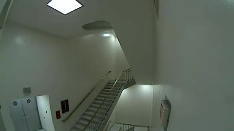 3152RHOB01Stair7_2021-01-05_03h20min01s717ms.mp4