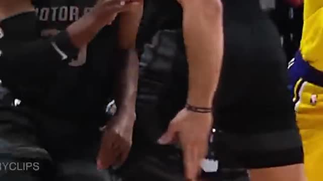 Blake too smooth 🔥 #shorts