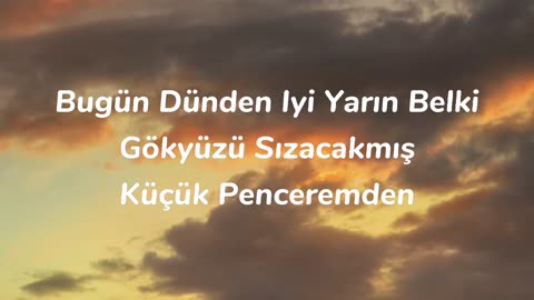 Bugün Dünden İyi by Güliz Ayla