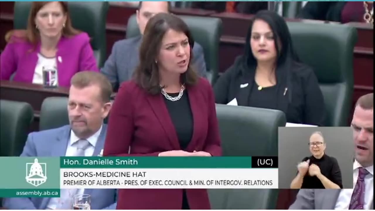 Danielle Smith Rips Jagmeet and Rachel Notley a New One!