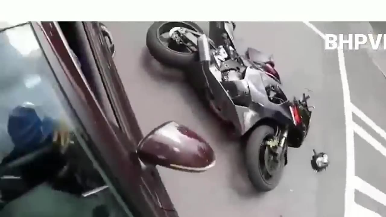 OH MY GOD SUPER BIKE ACCIDENT