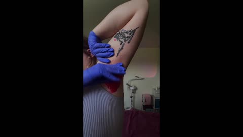 Underarm Waxing with Sexy Smooth Cherry Desire Hard Wax | @lils._esthetics