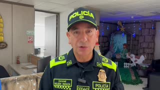Camión se metió contra casa en Flor del Campo