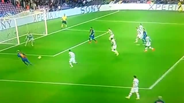 VIDEO: Suarez goal 7-0. Iniesta with an extraordinary pass