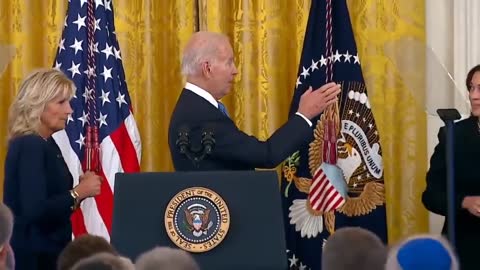 Joe 'Wondering' Biden Gets Lost On Stage Again, Makes Weird Hand Gesture