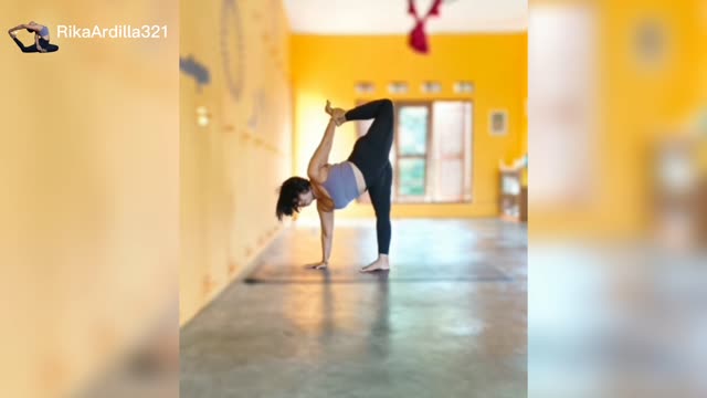 Chandrasana pose or Halfmoon pose