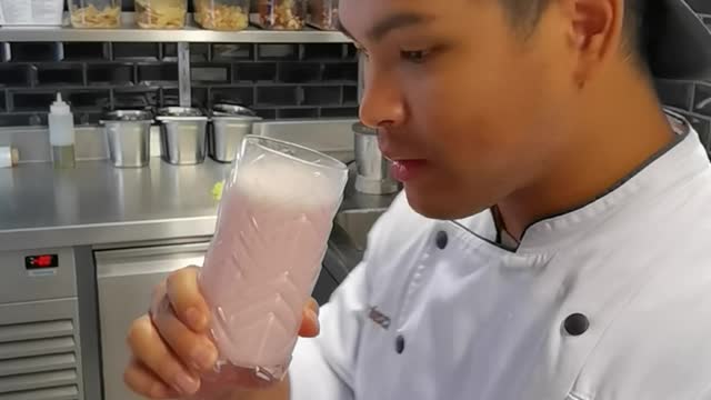 Testing raw liver and guts 😎