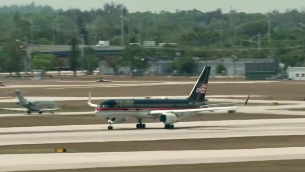 Donald Trump takes off on Trump Force 1 to New York to face arraignment