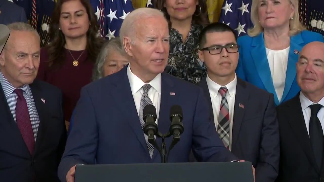 BREAKING: Biden’s Campaign Manager Says That Giving Illegals Citizenship…
