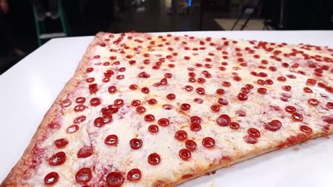 I Ate The World’s Largest Slice Of Pizza