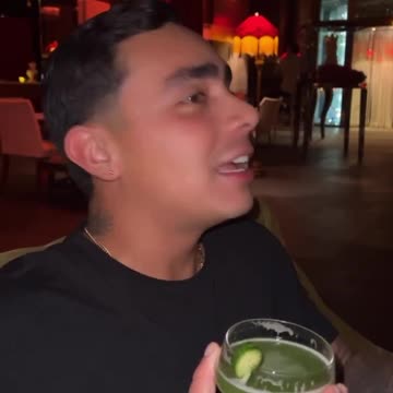 El vergonzoso momento que pasó Andrea Valdiri en un evento en EE. UU.