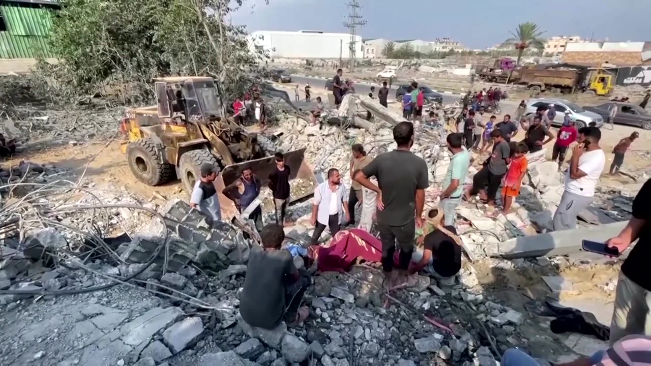 At least 17 killed in Israeli strike in central Gaza, health officials say