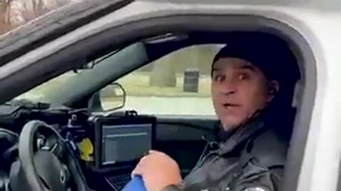 Police officers don't know the 1st amendment.