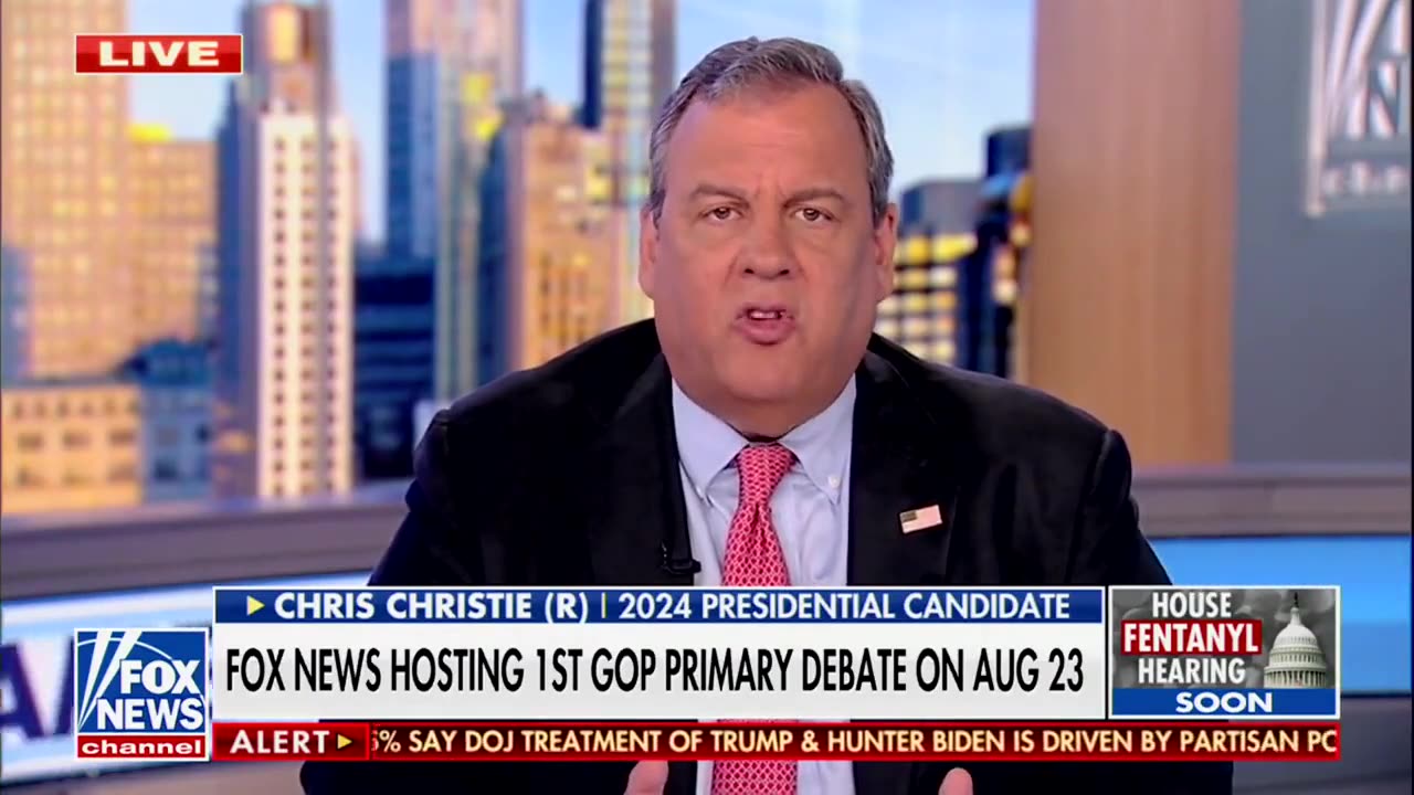 Chris Christie Claims GOP Reps Grilling FBI Director Are 'Trying To Raise Money'