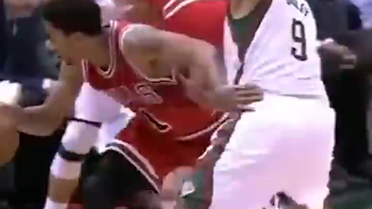 mike dunlevy vs giannis 'beaf'