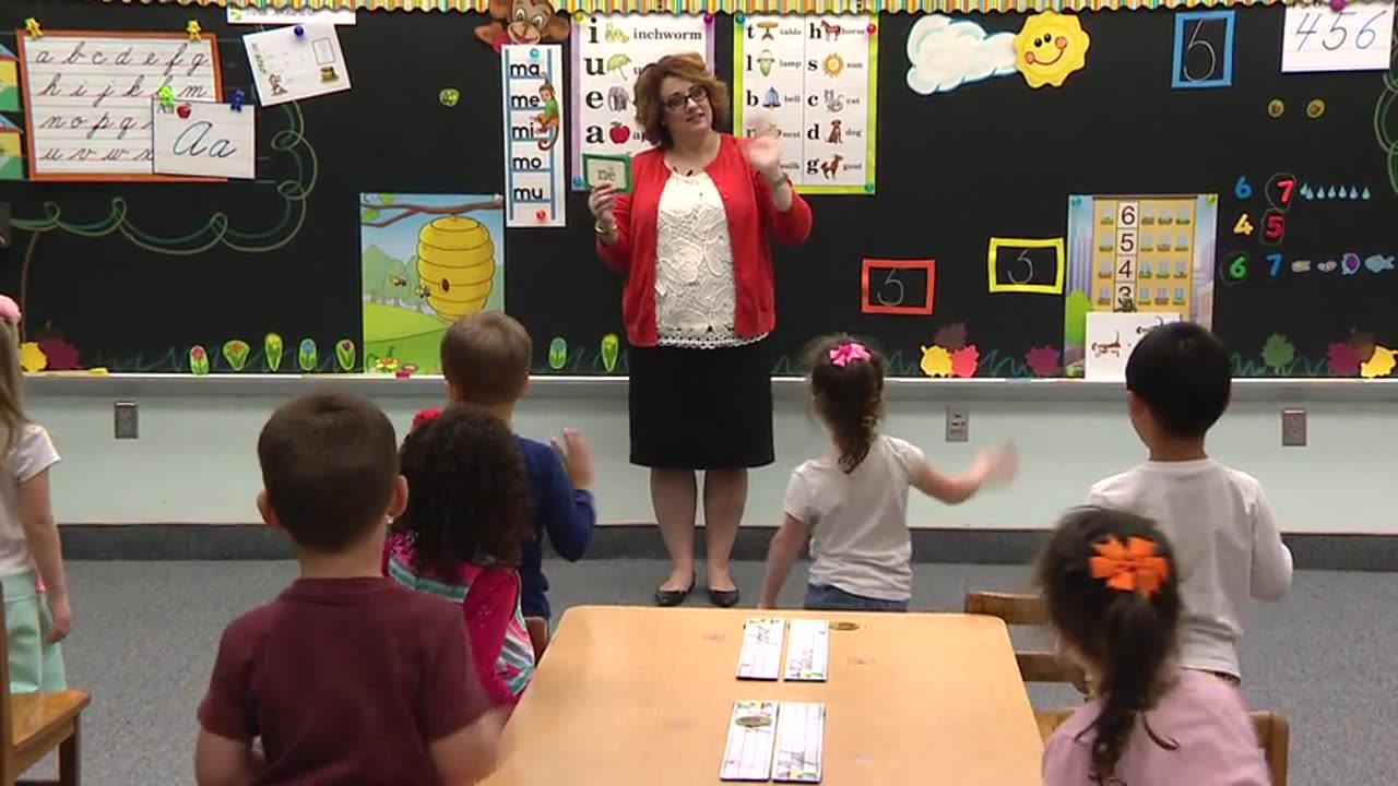 Abeka K4- Day 045 - Phonics (Phonics Review)