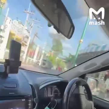 😁 "Putin number one! No Putin - no money, no people