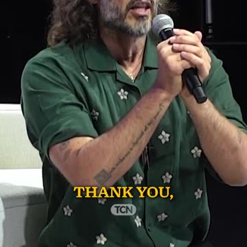 Russell Brand : God save America