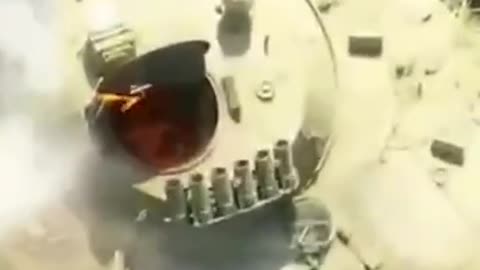 Ukrainian artillery fires the equipment and positions of the russians.