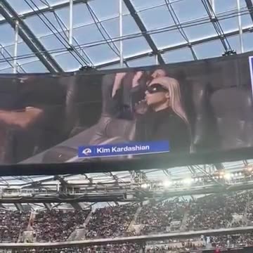 Kim Kardashian boo'd at football game