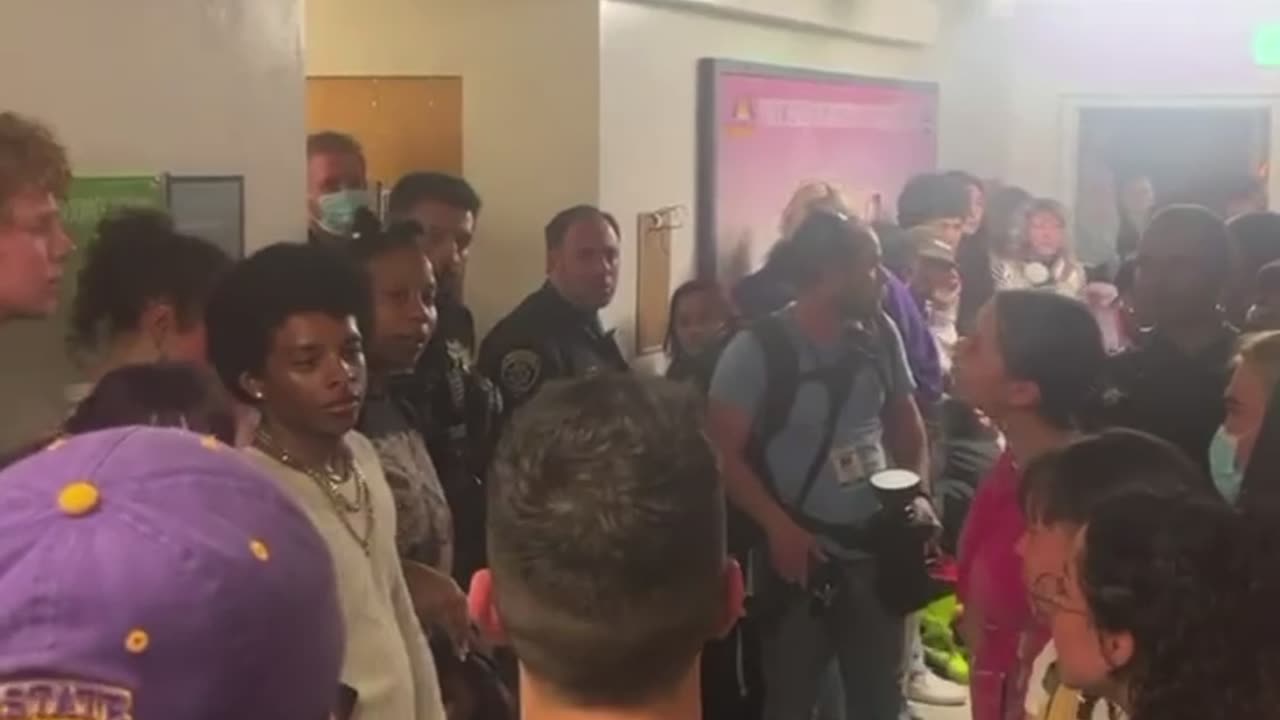 Kidnapping! Transgender activist holding a female swim champion hostage demanded money for her safety