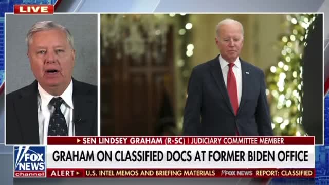 Doocy: How could anyone be that irresponsible? Isn't that what this President says about mishandling classified documents?