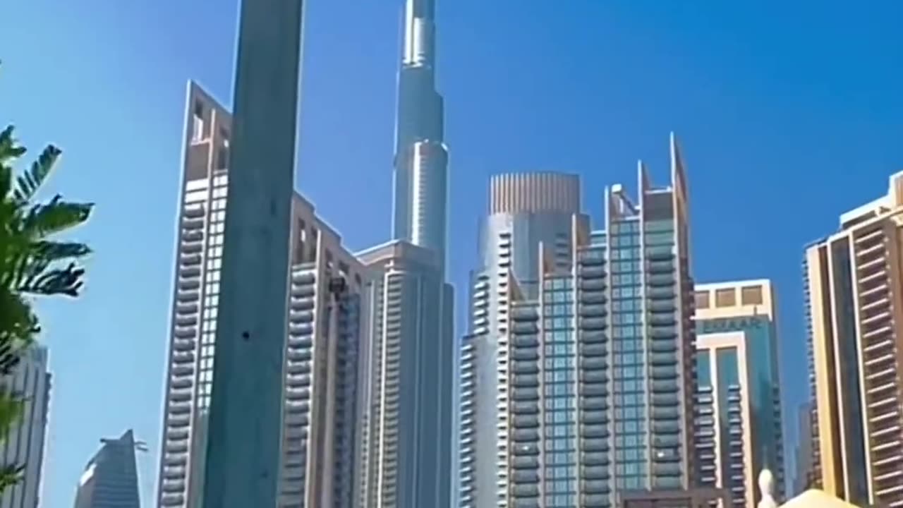 Best Buildings In The World _ Dubai Tour#viral #youtubeshorts #daudtvOfficial #shorts