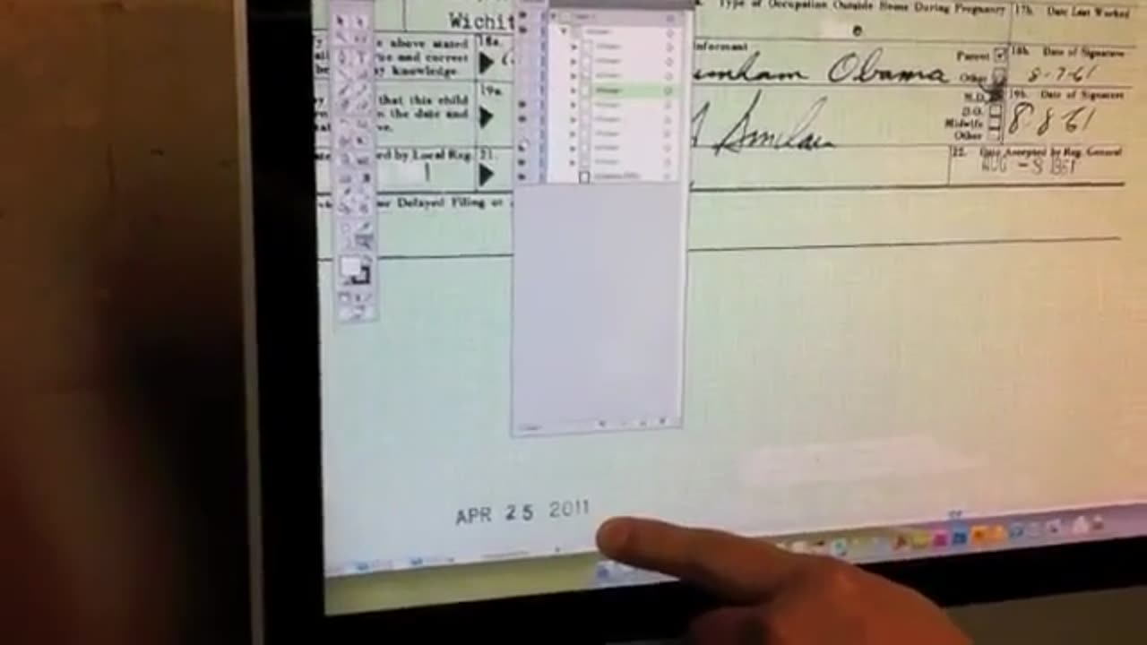 Obama Faked new Birth Certificate.