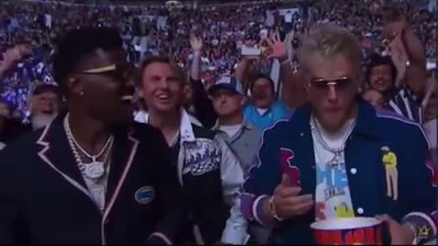 Crowd Reaction to Jake Paul and Nick Diaz on UFC261