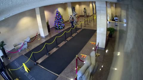 8002FCOB01MainLobby_2021-01-06_11h40min01s000ms.mp4