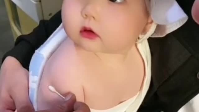 Babies reaction after vaccine